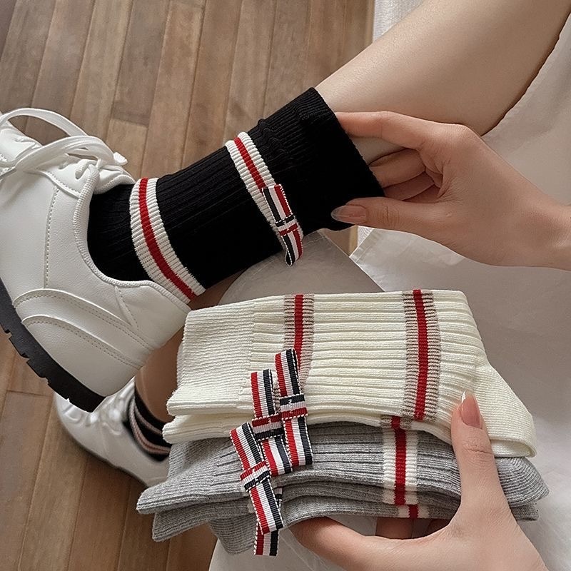 Womens Striped Cotton Crew Socks Middle Tube Cotton Socks Trendy Sports Socks